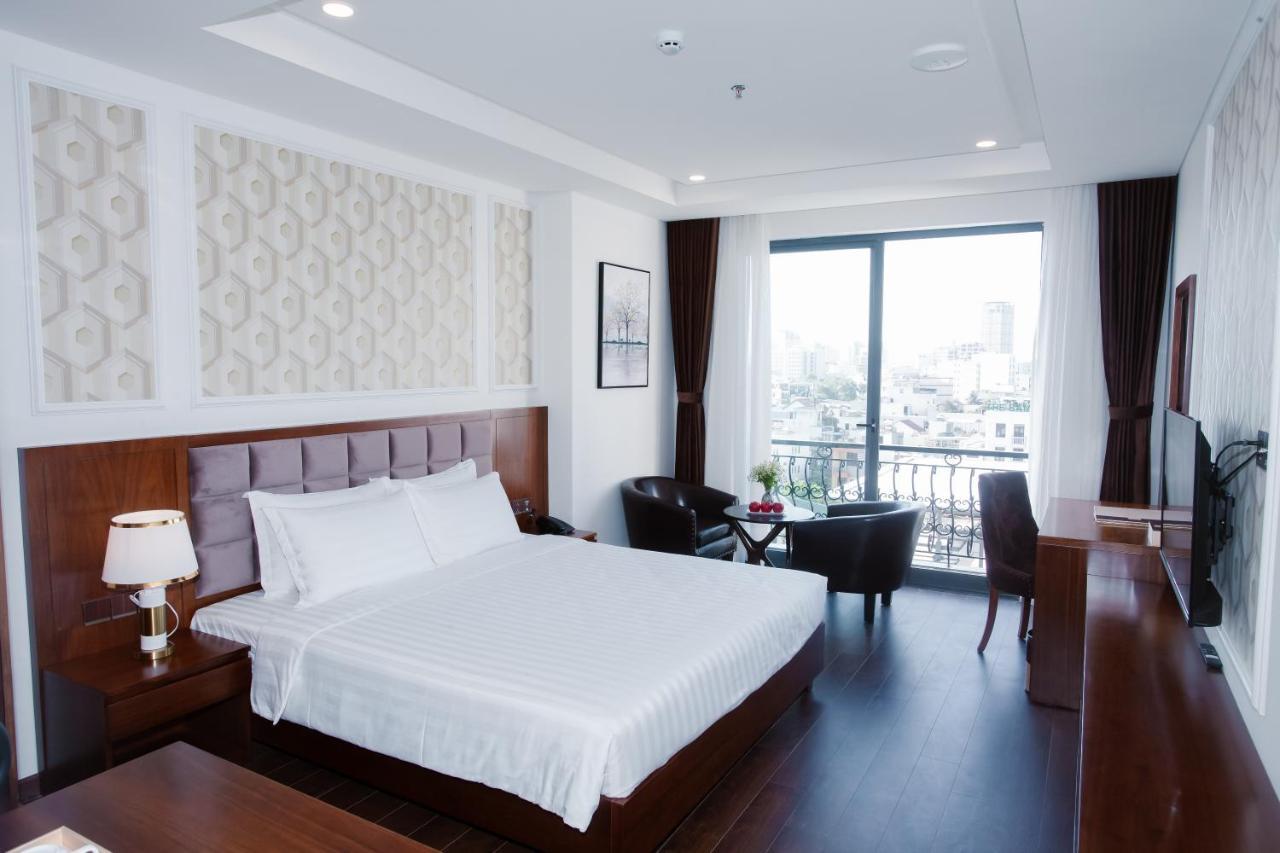 Century Hotel Дананг Экстерьер фото