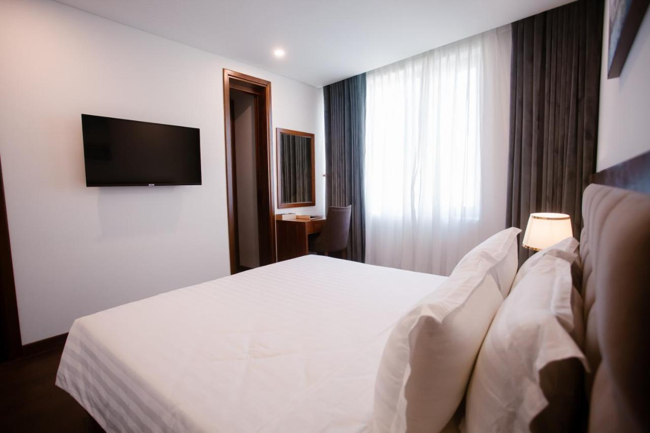 Century Hotel Дананг Экстерьер фото