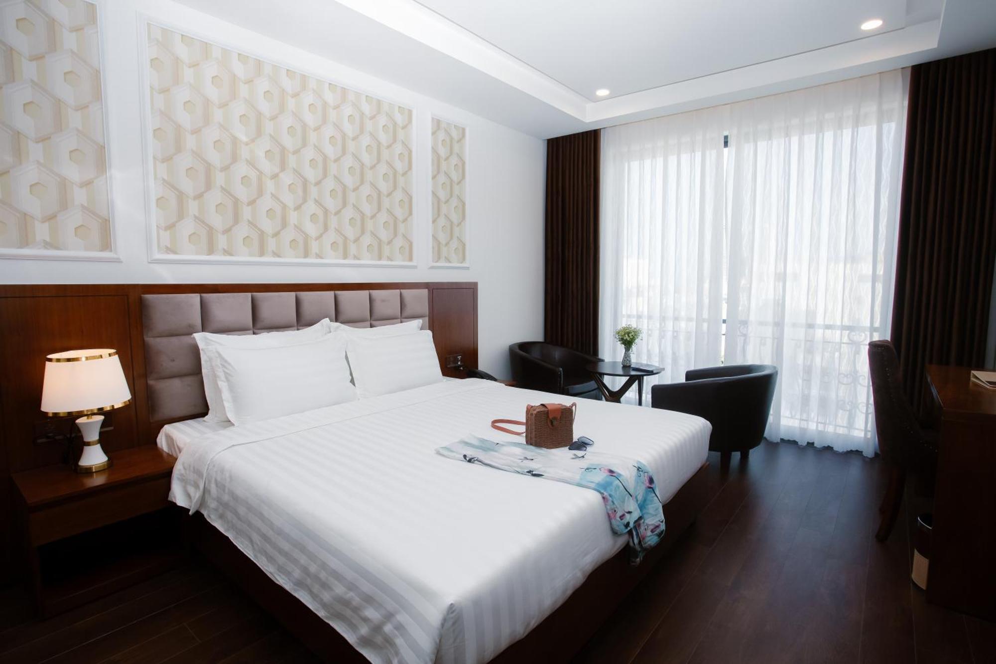 Century Hotel Дананг Экстерьер фото